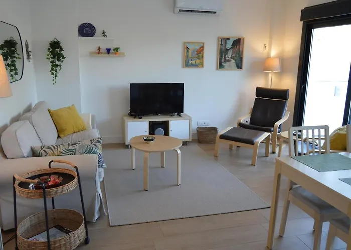 Mangos Scandinavian Living * Nerja