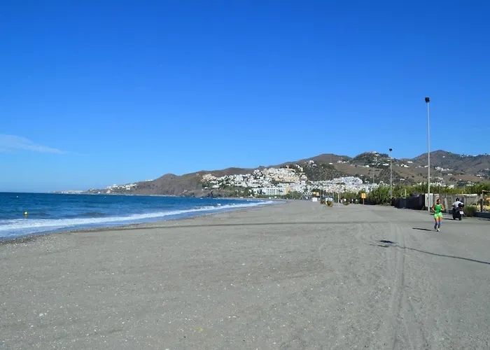 Mangos Scandinavian Living Βίλα Nerja